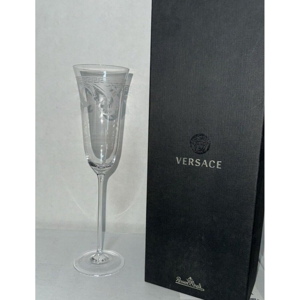 Rosenthal & Versace Arabesque Fluted Champagne Glass 40820 - 30 - Picture 3 of 3